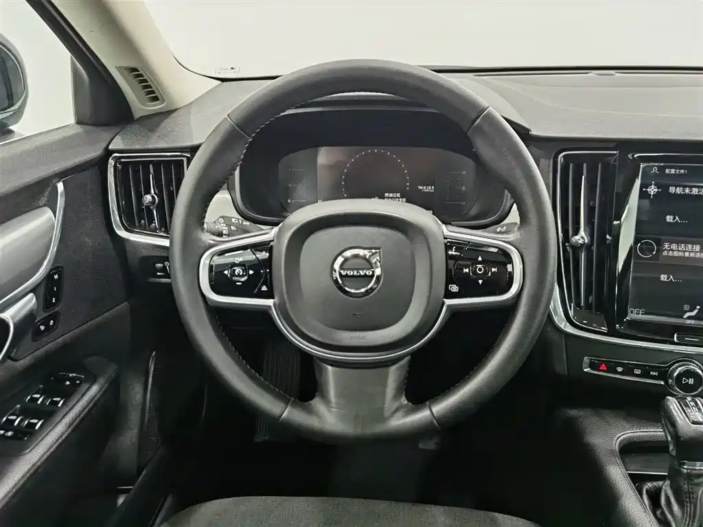 Volvo S90 2018 — фото 11