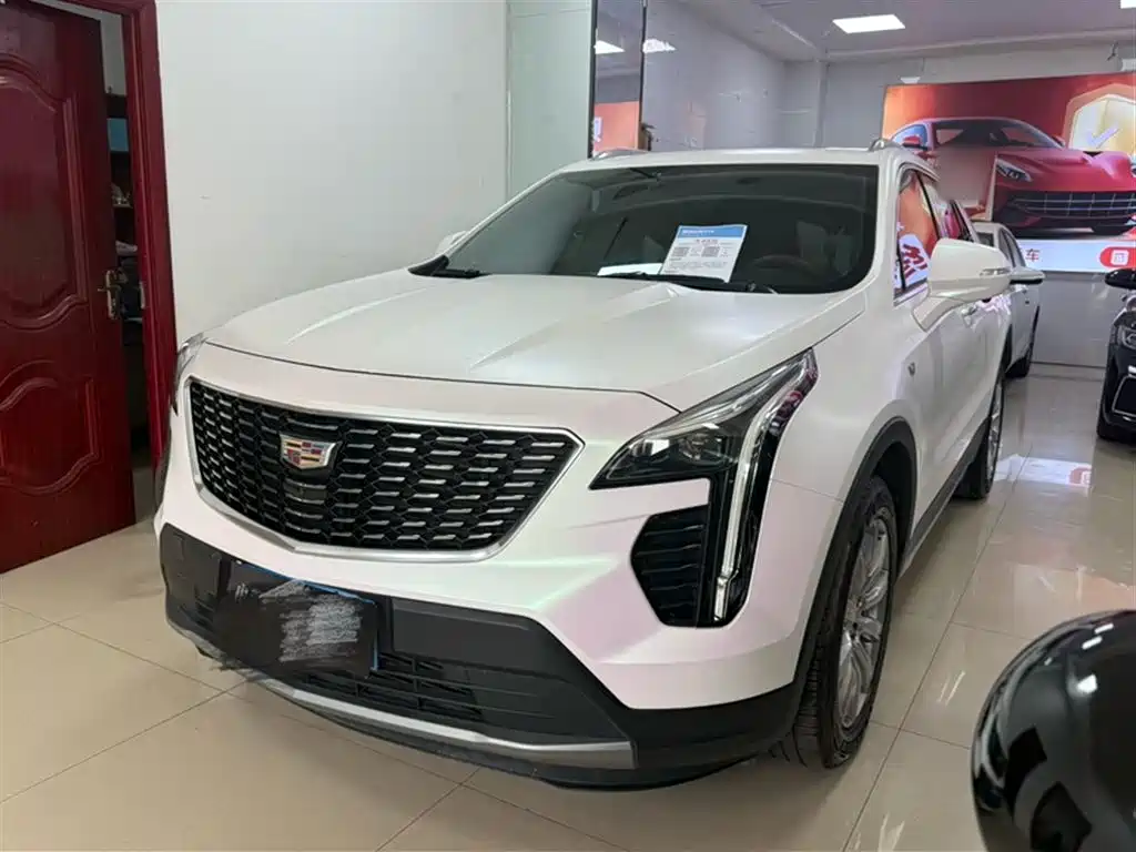 Cadillac XT4 2021 — фото 3