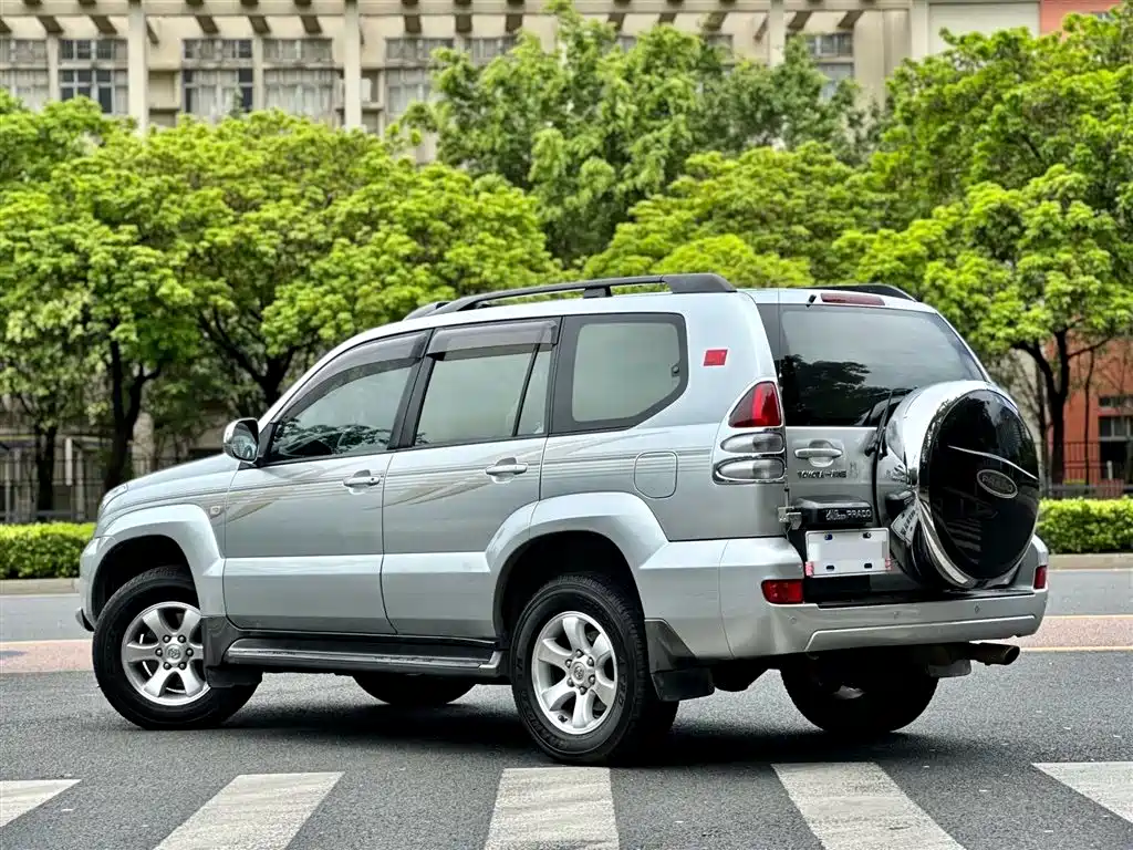 Toyota Prado 2007 — фото 3