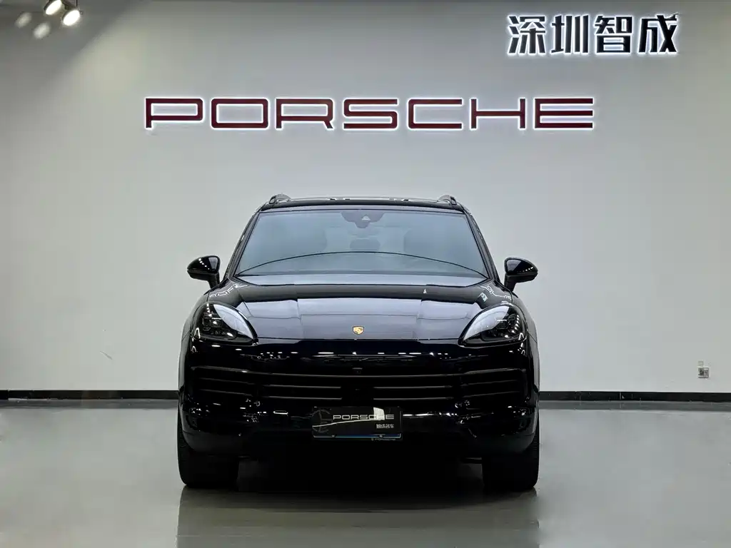 Porsche Cayenne 2023 — фото 2