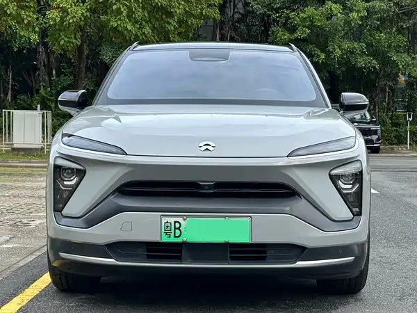 NIO ES6 2020