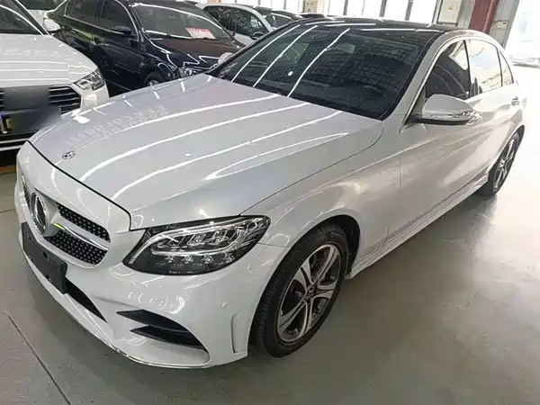 Mercedes-Benz C-Class 2020