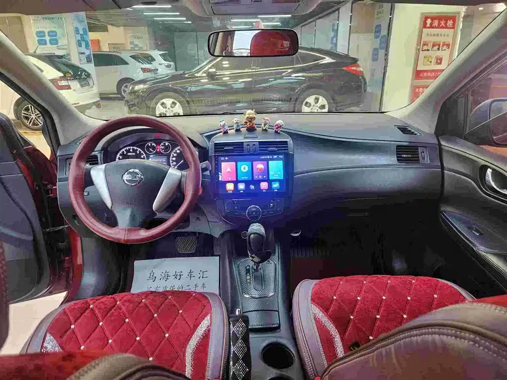 Nissan Tiida 2014