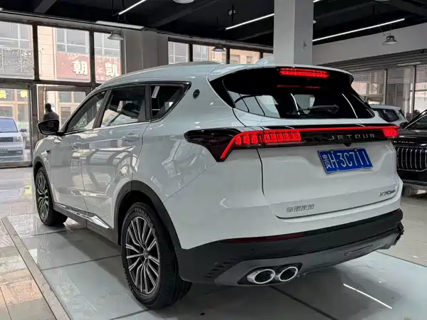 Jetour X70 PLUS 2025