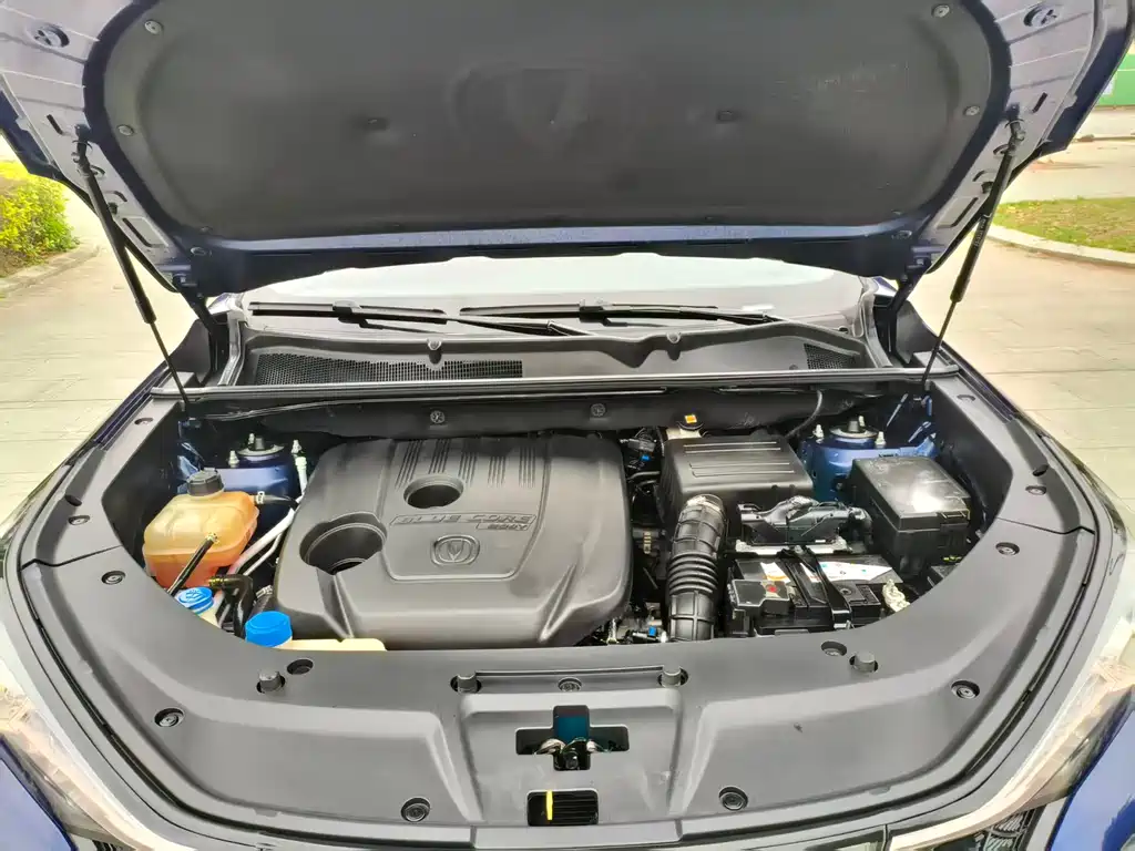 Changan CS75 PLUS 2020 — фото 20