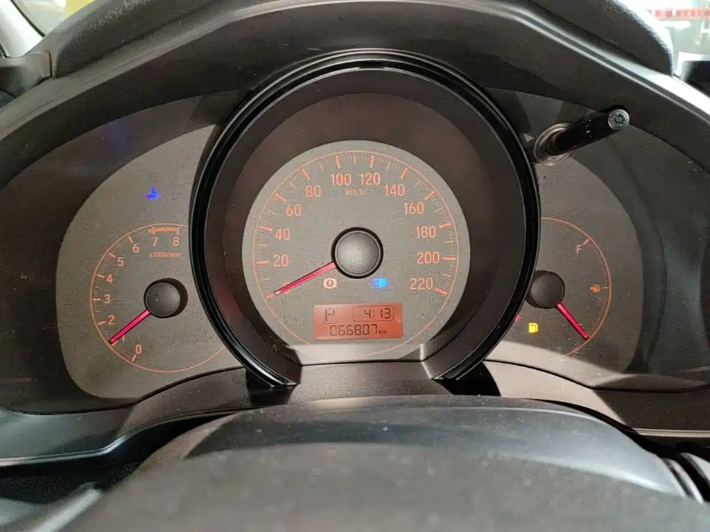 Honda Fit 2014 — фото 12
