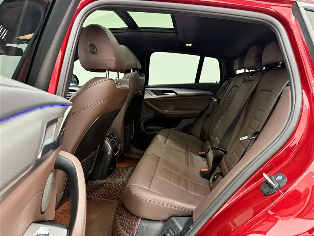 BMW X4 2021 — фото 17