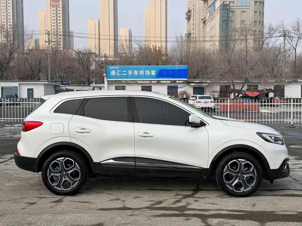 Renault Kadjar 2017 — фото 16