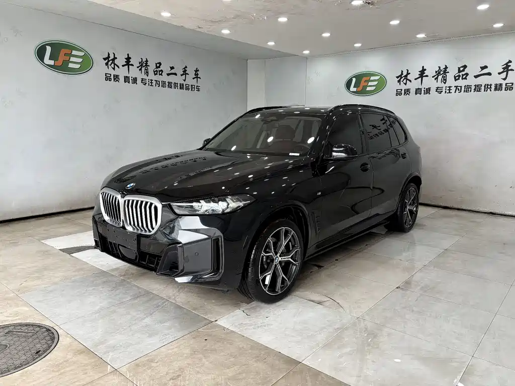 BMW X5 2026 — фото 1