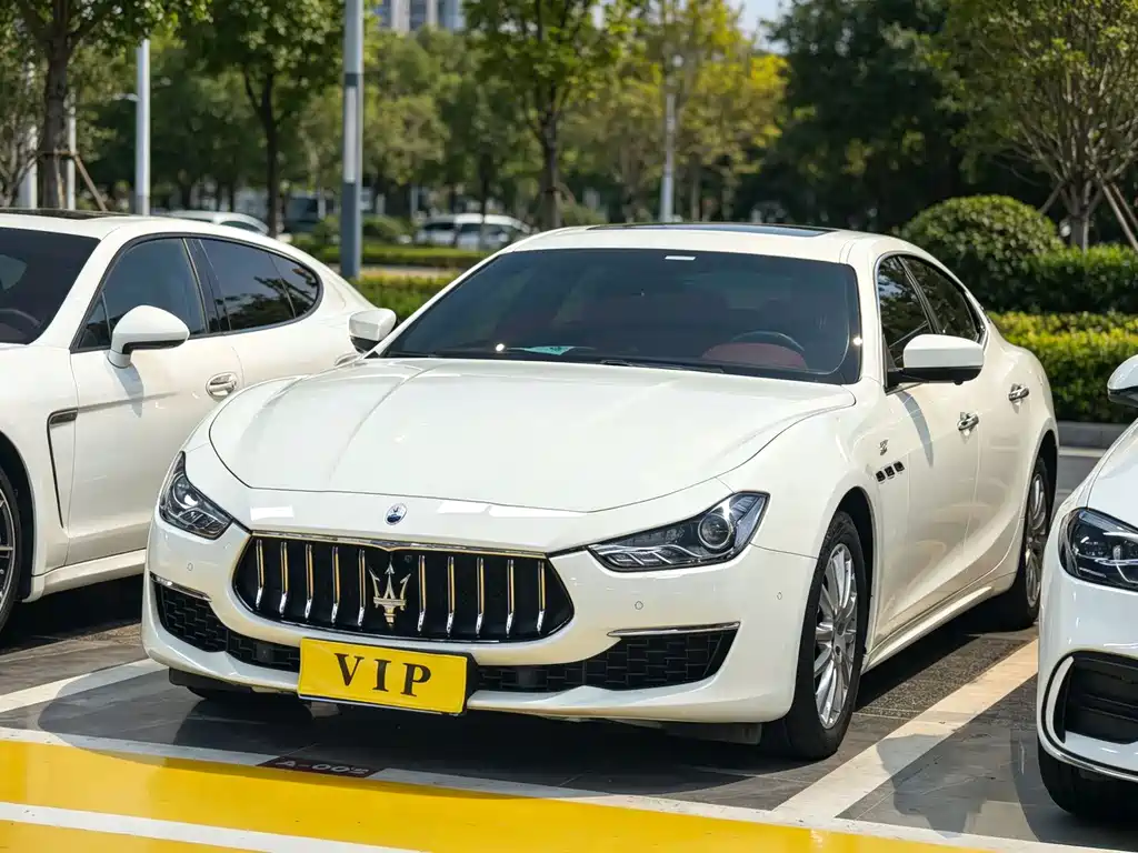 Maserati Ghibli 2022