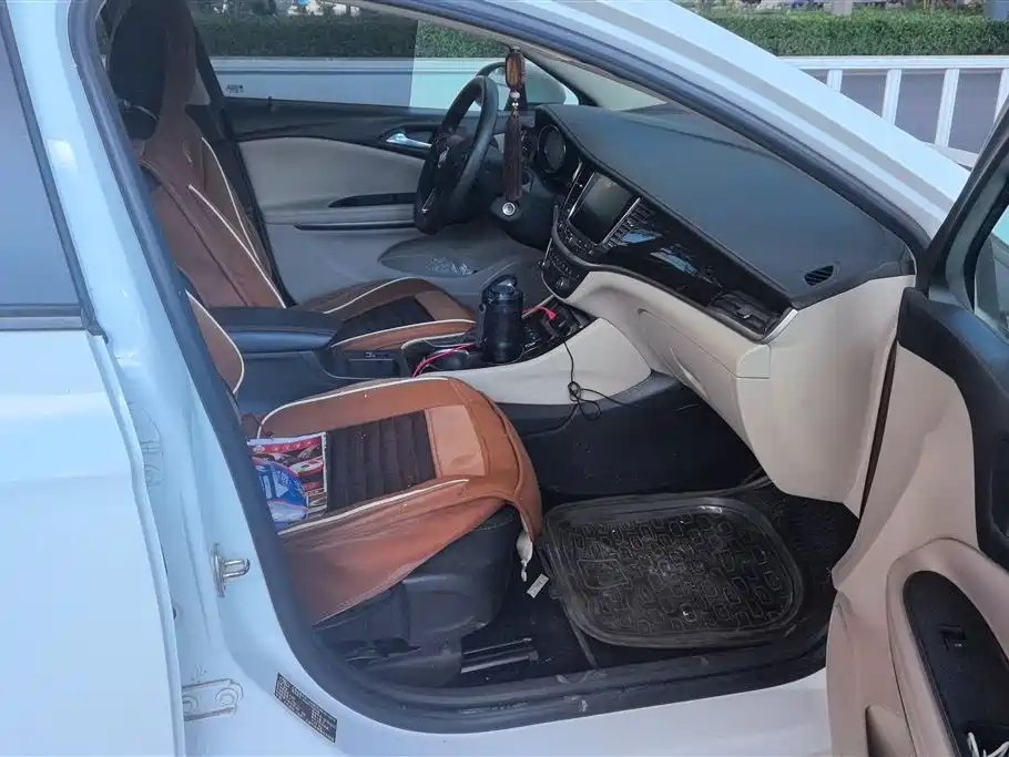 Buick Verano 2018 — фото 8