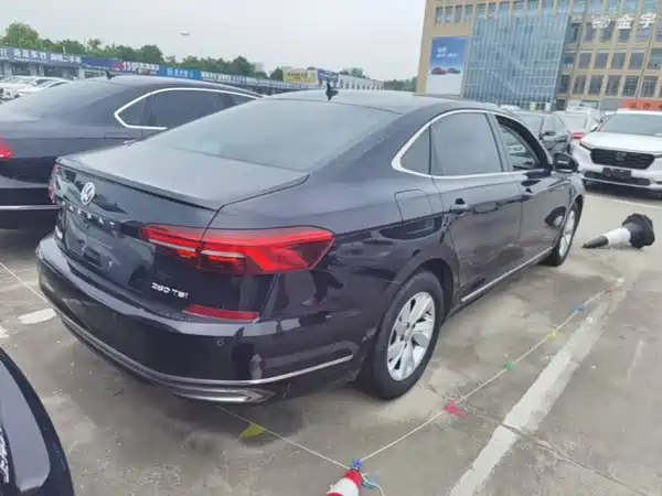 Volkswagen Passat 2019