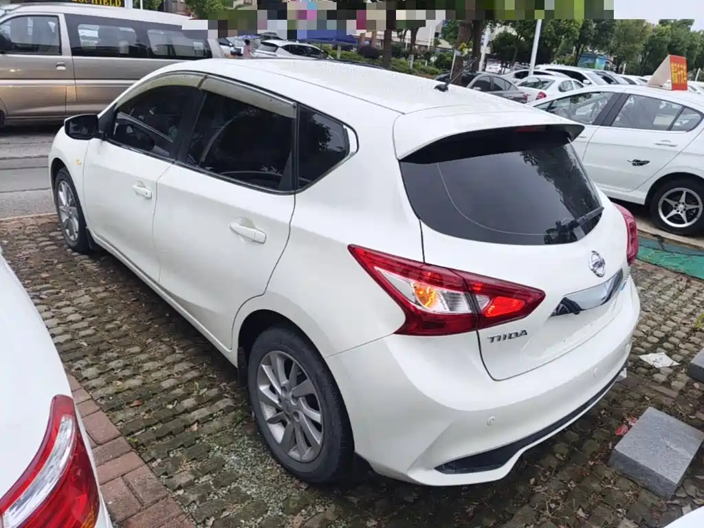 Nissan Tiida 2019