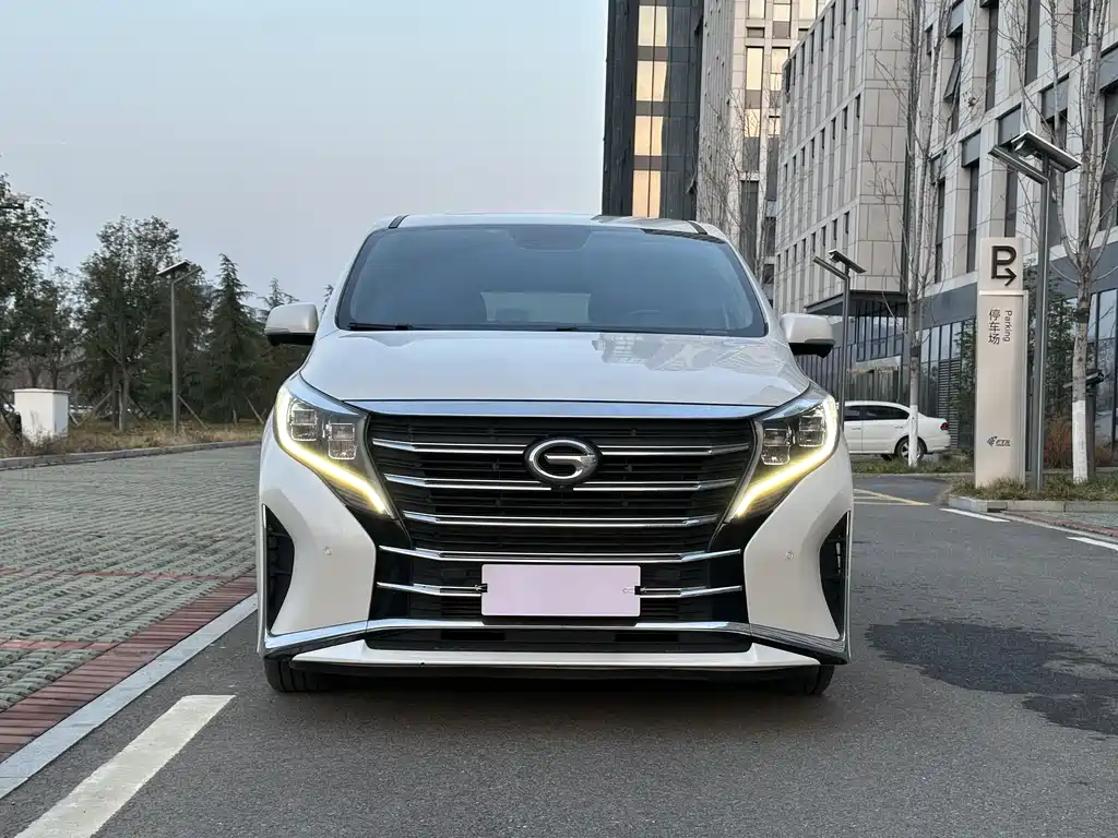 GAC Motor Trumpchi M8 2023 — фото 2