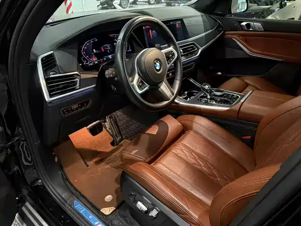 BMW X7 2019