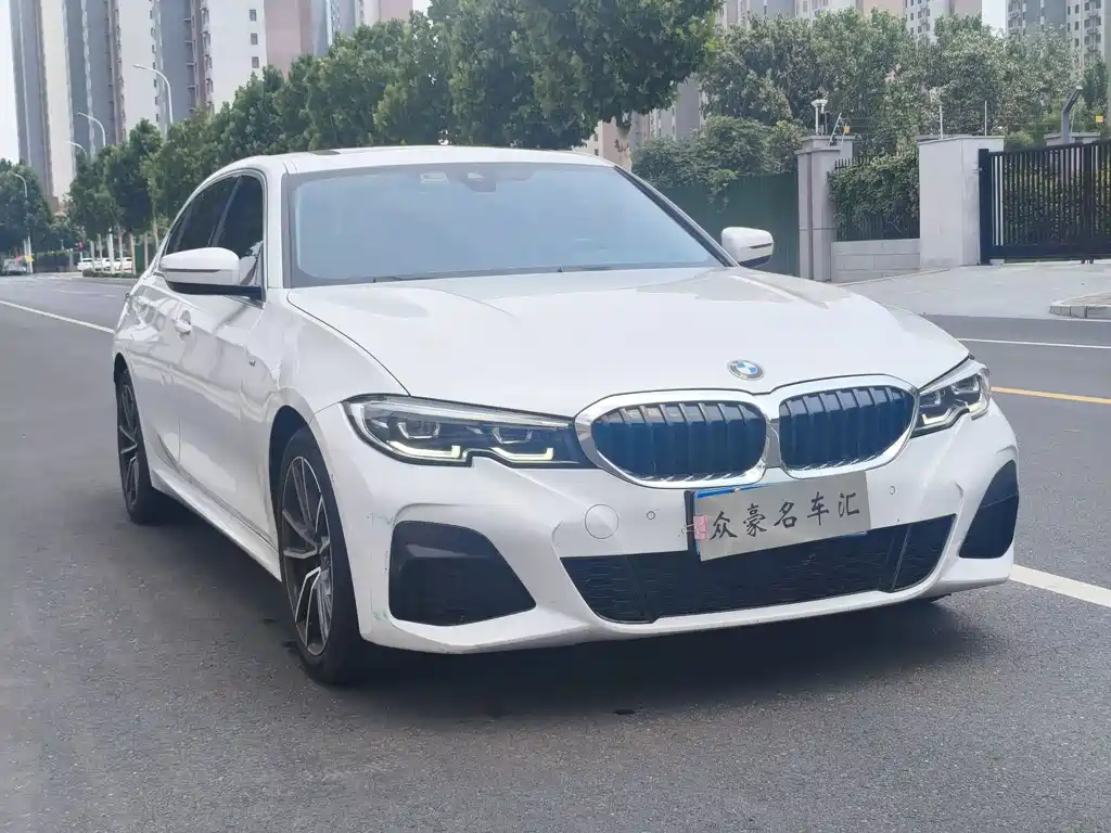 BMW 3 Series 2021