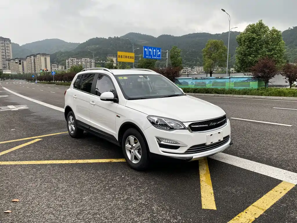 Zotye X5 2015 — фото 13