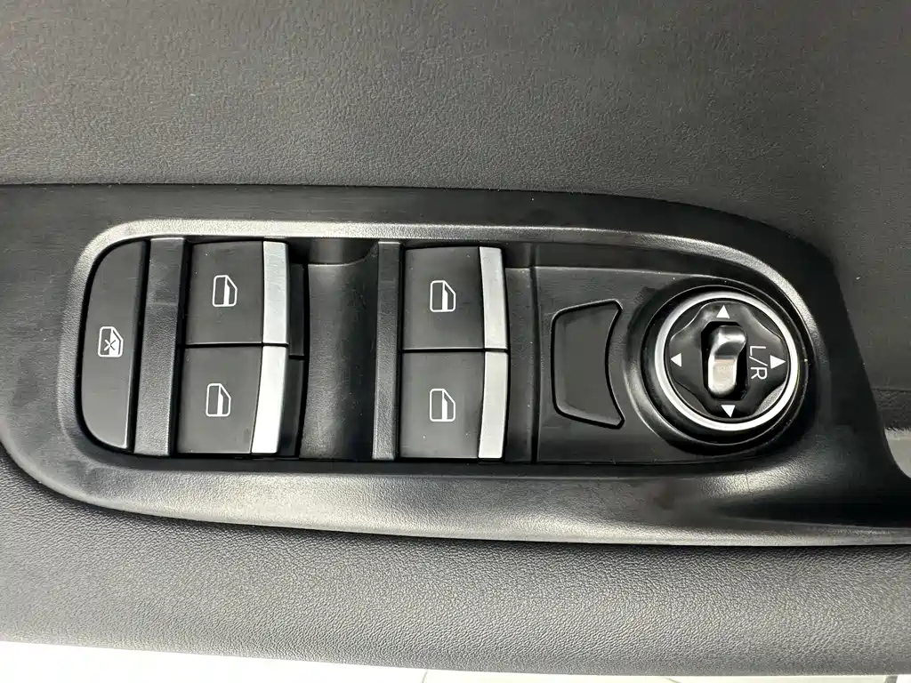 Chery Tiggo 7 PLUS 2022 — фото 12