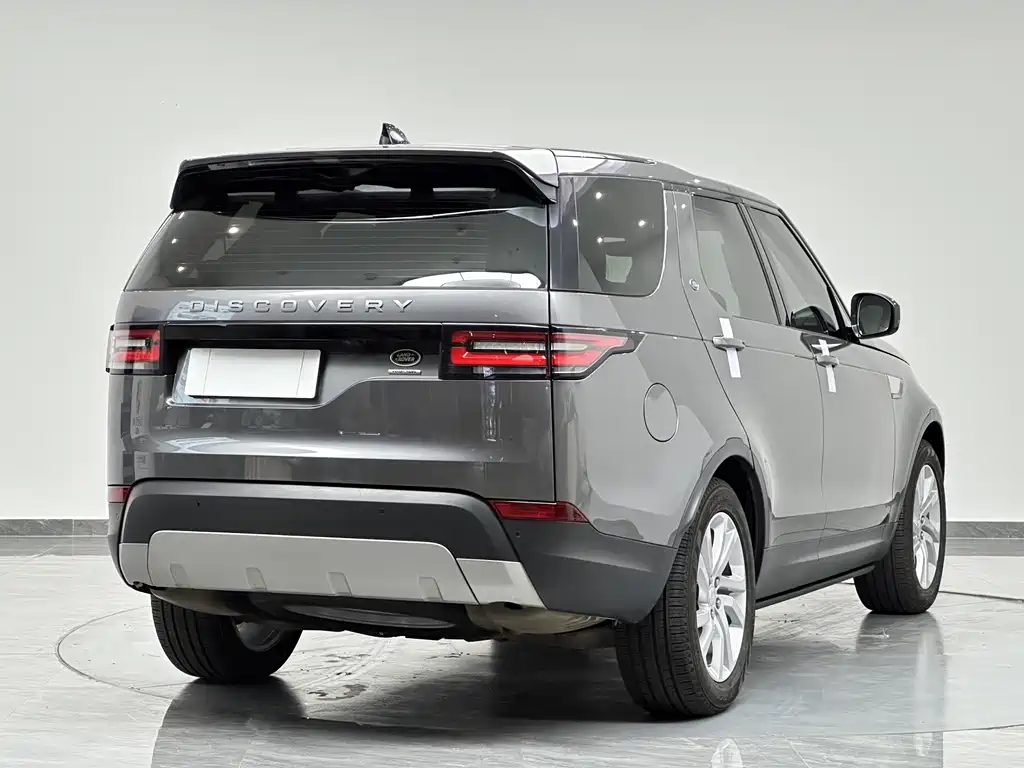Land Rover Discovery 2018