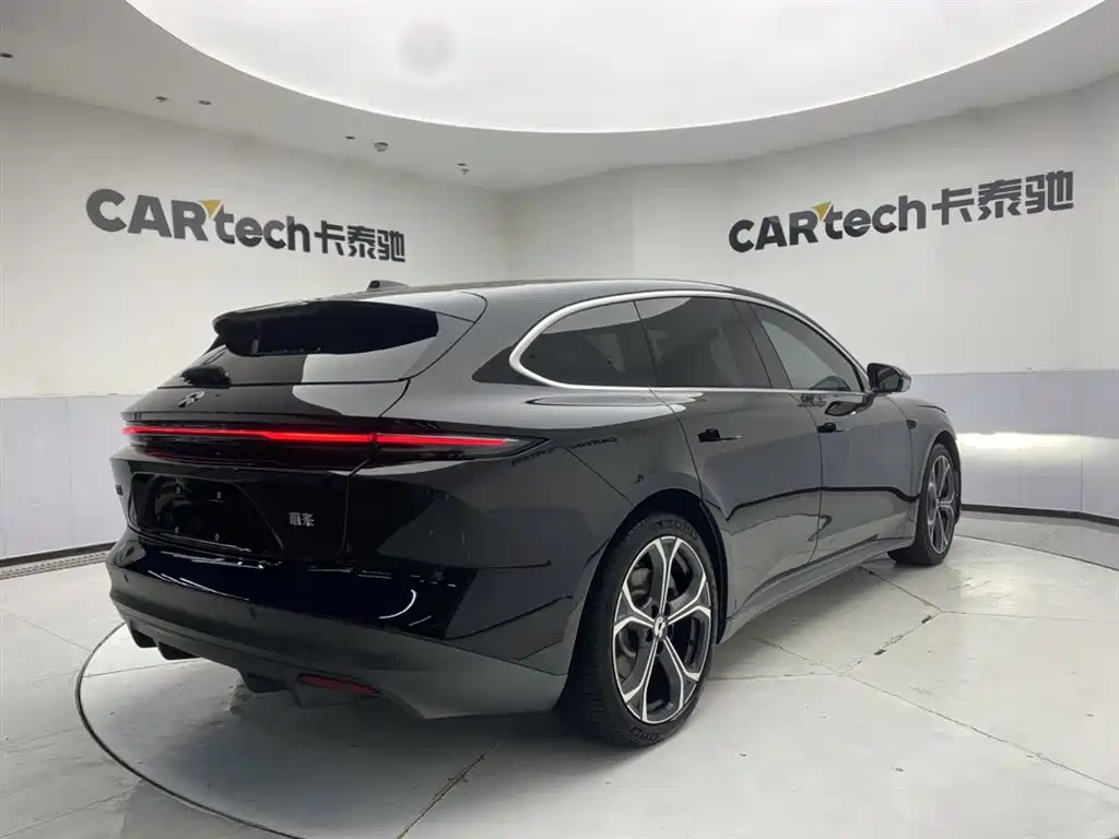 NIO ET5T 2024