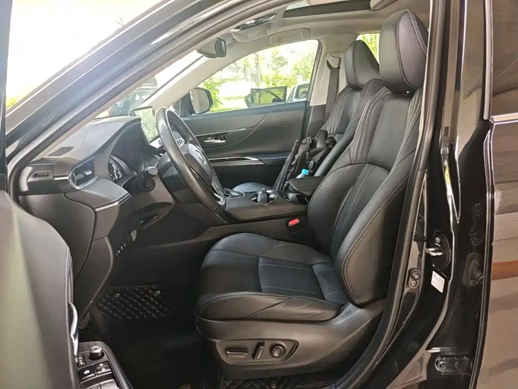 Toyota Harrier 2022 — фото 15