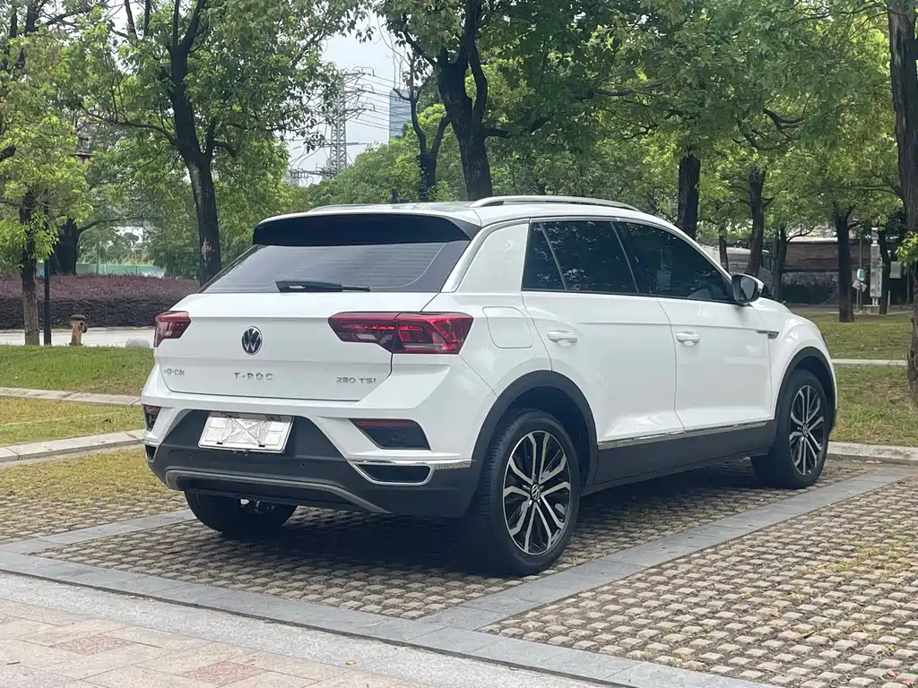 Volkswagen T-Roc 2021 — фото 14