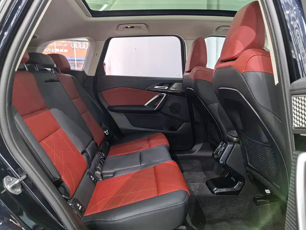 BMW X1 2024 — фото 18