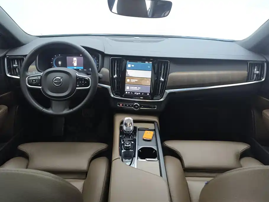 Volvo S90 2023 — фото 12