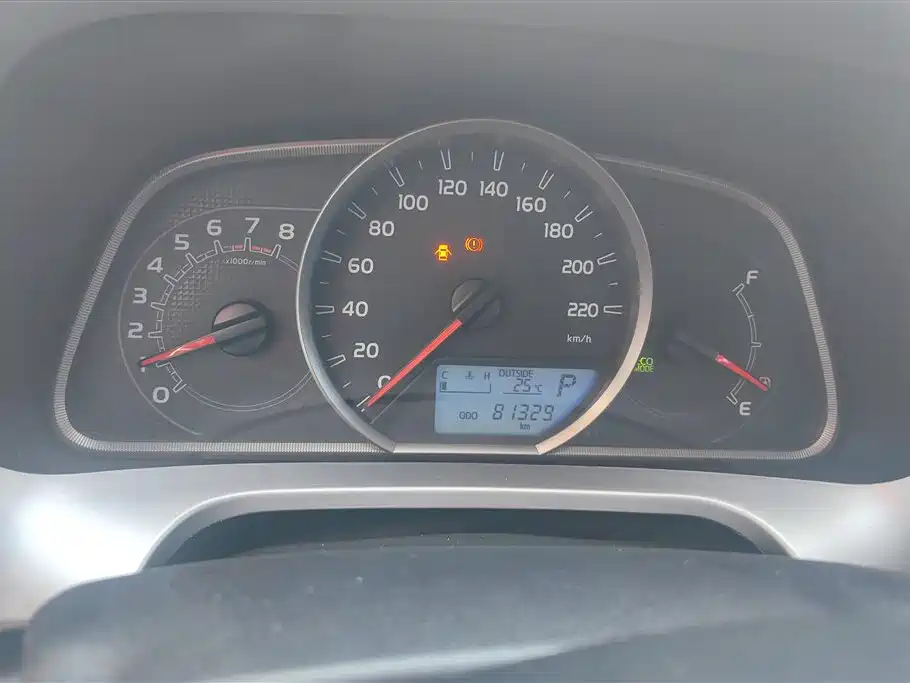Toyota RAV4 2016 — фото 14