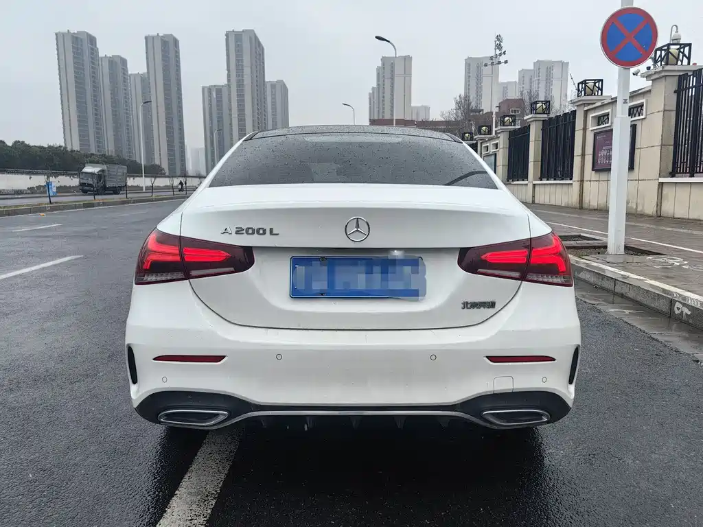 Mercedes-Benz A-Class 2022 — фото 4