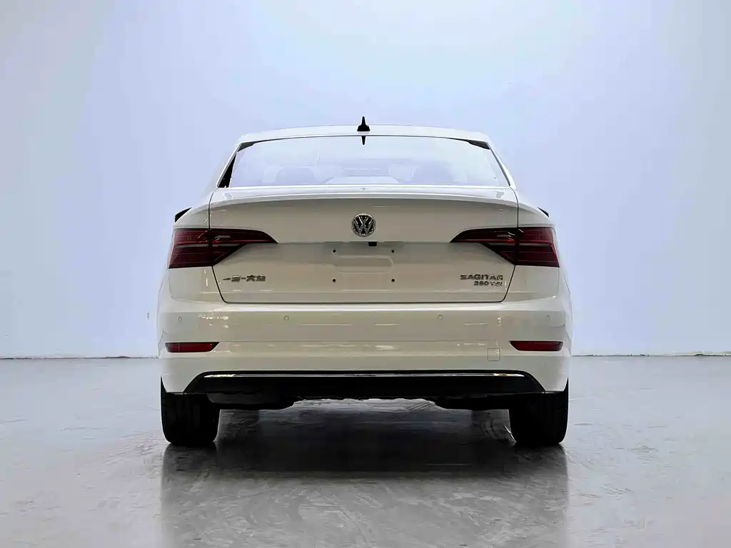 Volkswagen Sagitar 2022 — фото 10