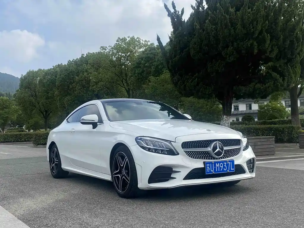 Mercedes-Benz C-Class 2021