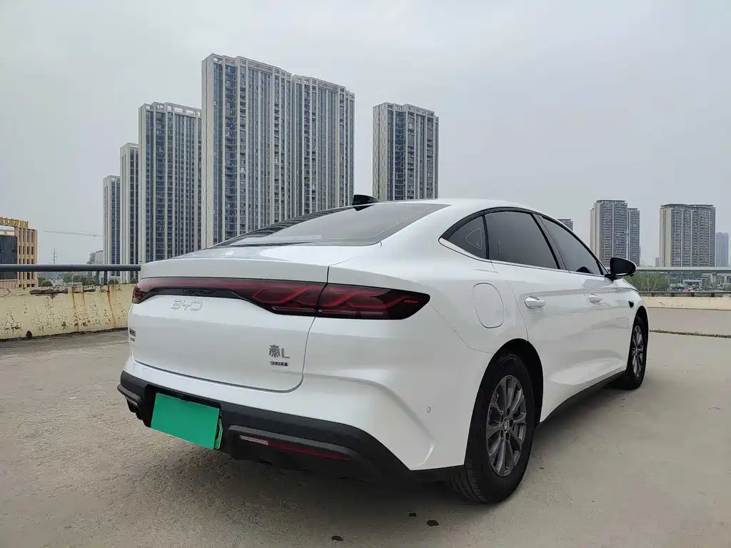BYD Qin L 2025 — фото 4