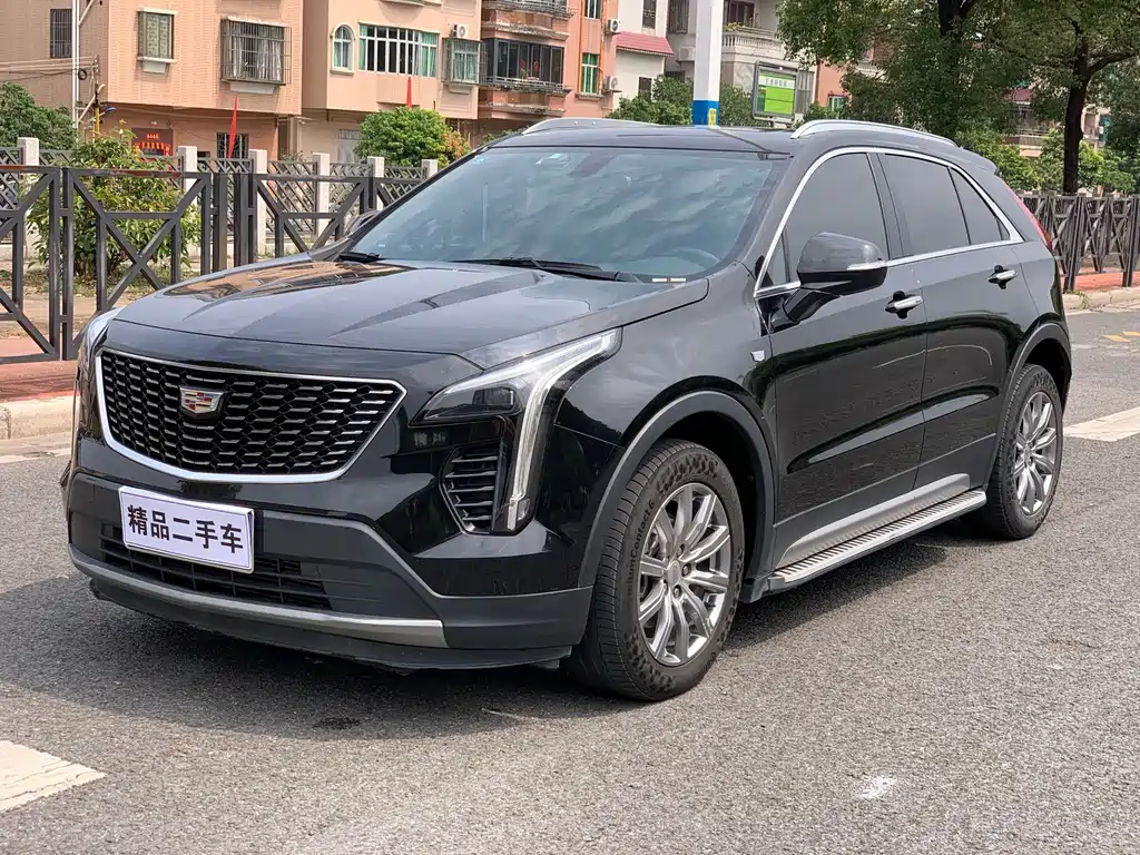 Cadillac XT4 2020 — фото 1