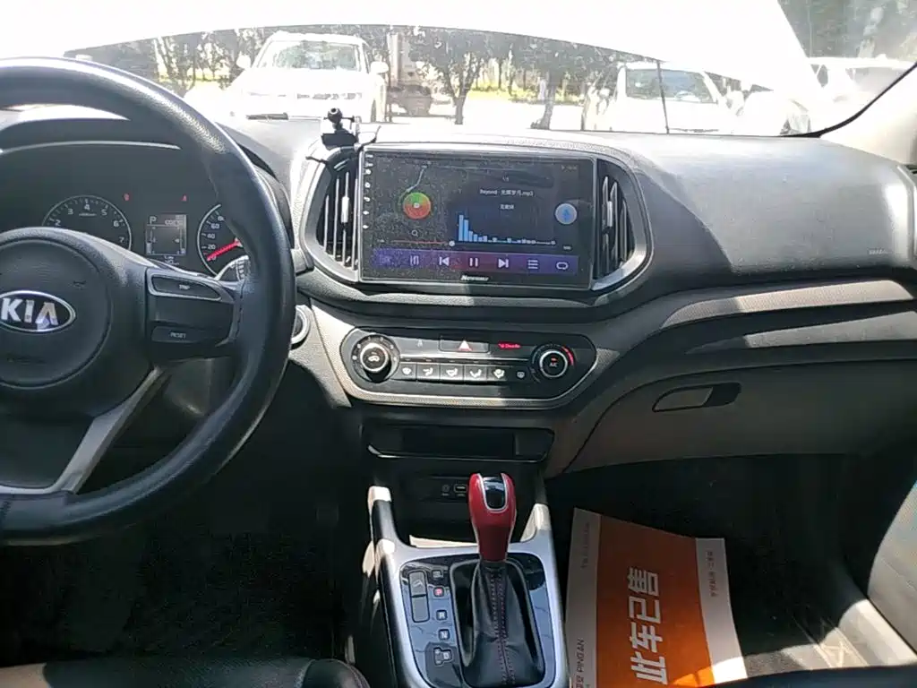Kia KX3 Proud Running 2017 — фото 13