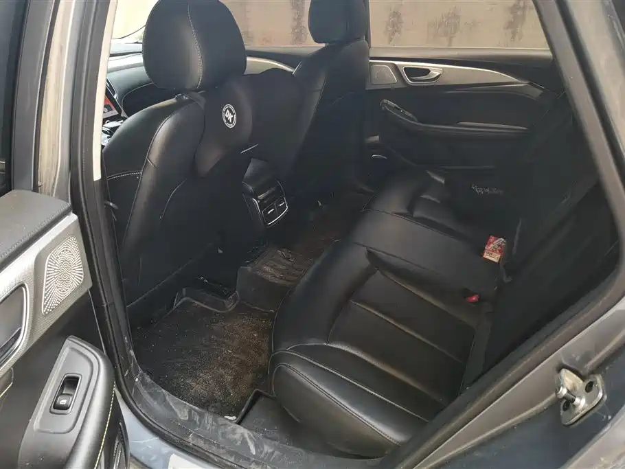 Roewe i6 MAX 2020 — фото 11