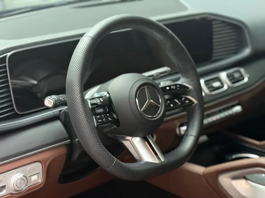 Mercedes-Benz GLS 2024 — фото 15