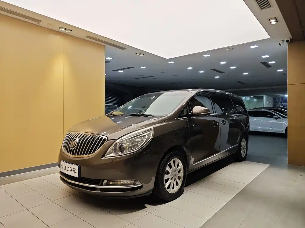 Buick GL8 2013