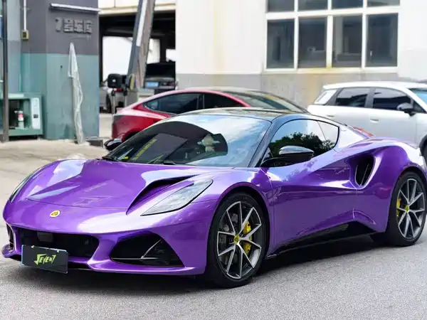 Lotus EMIRA 2024
