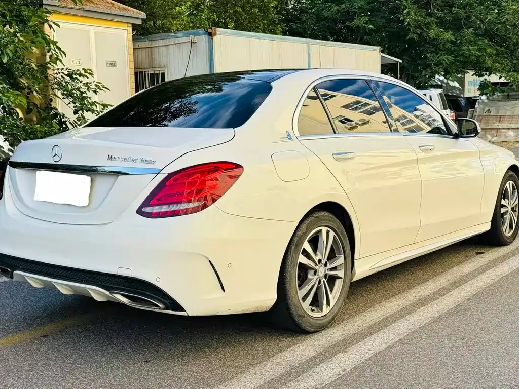 Mercedes-Benz C-Class 2016