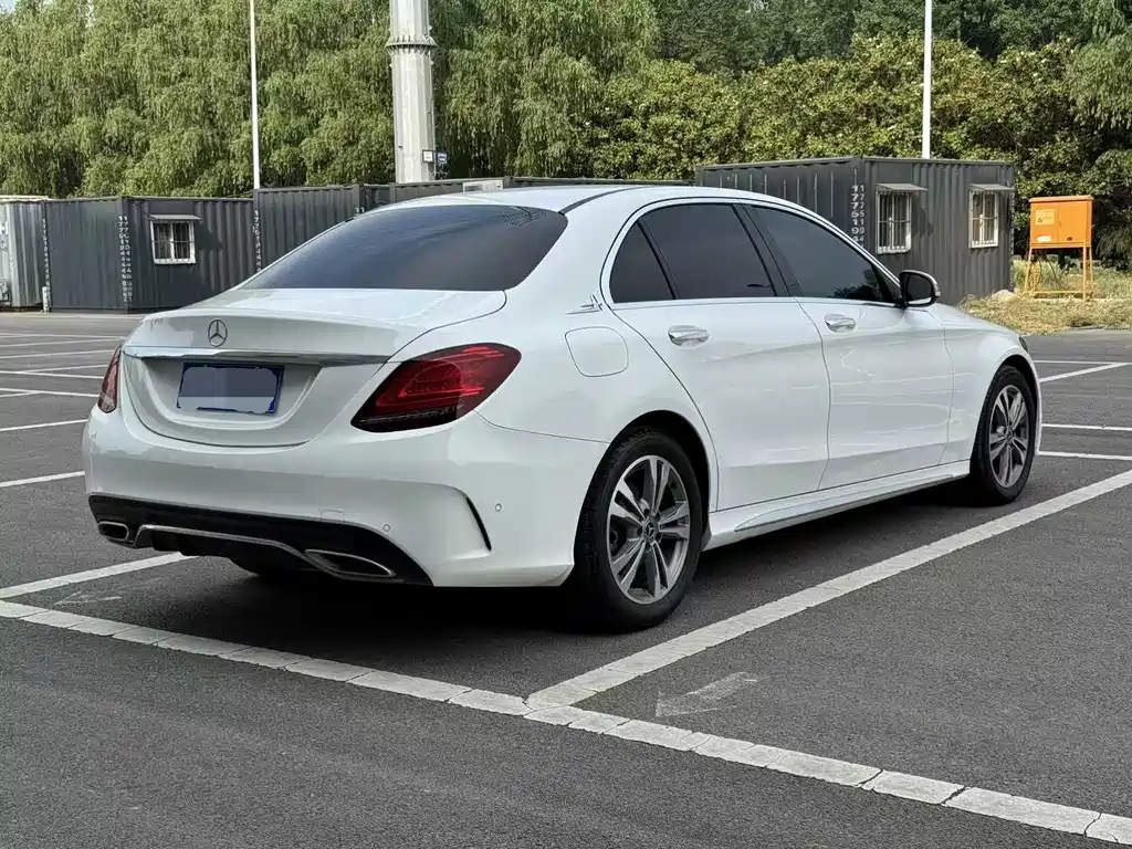 Mercedes-Benz C-Class 2019
