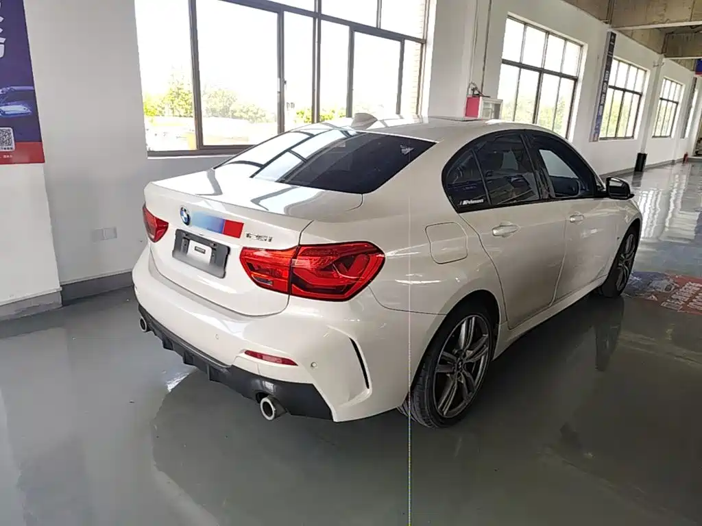 BMW 1 Series 2020