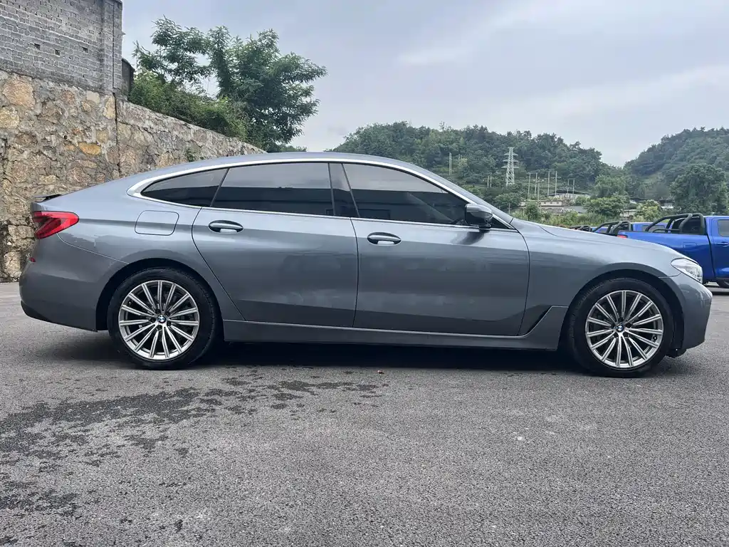 BMW 6 Series GT 2019 — фото 15