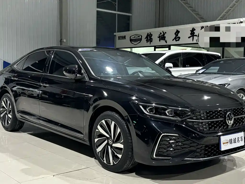 Volkswagen Passat 2022
