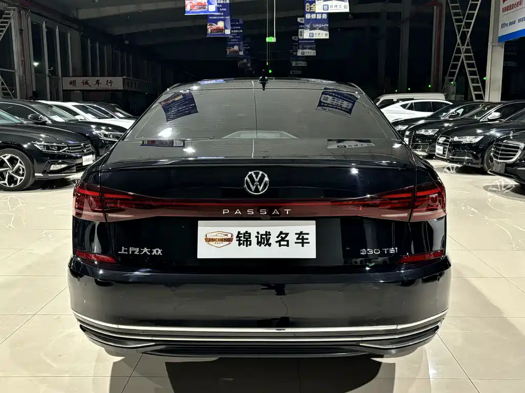 Volkswagen Passat 2022