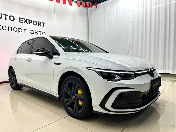 Volkswagen Golf 2022