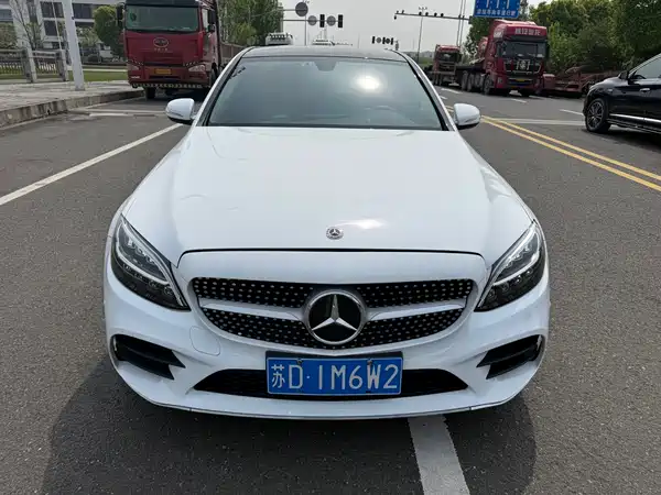 Mercedes-Benz C-Class 2019