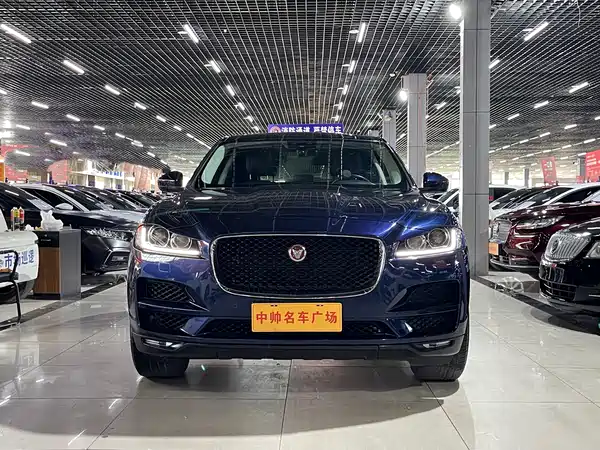 Jaguar F-PACE 2018