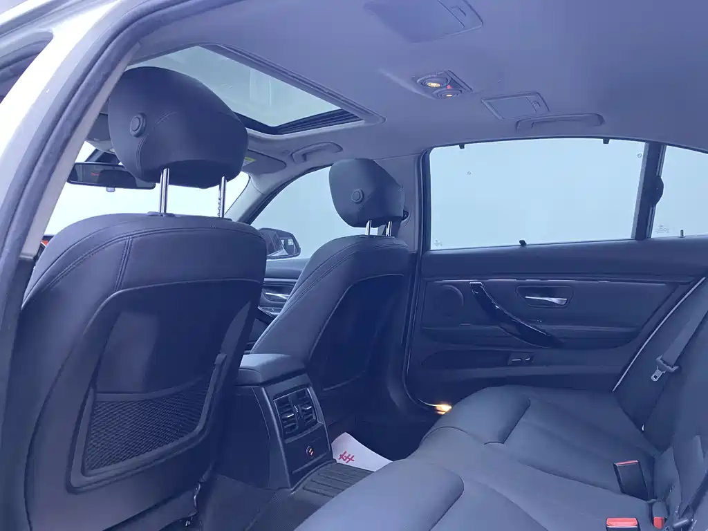 BMW 3 Series 2018