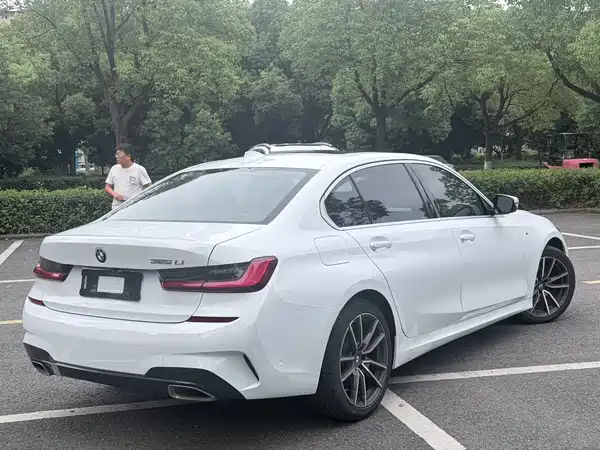 BMW 3 Series 2020